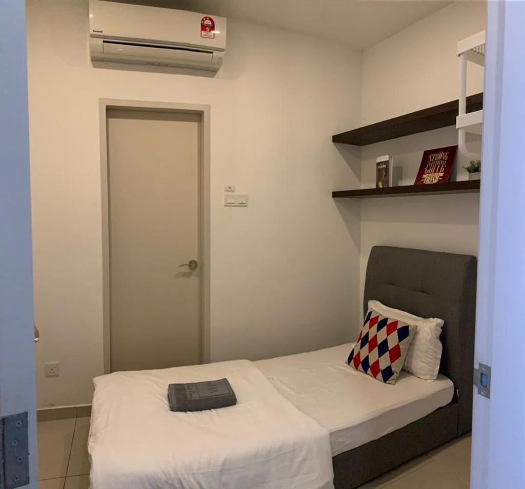 Host Assist Homestay By Ha I-City Shah Alam Exteriör bild