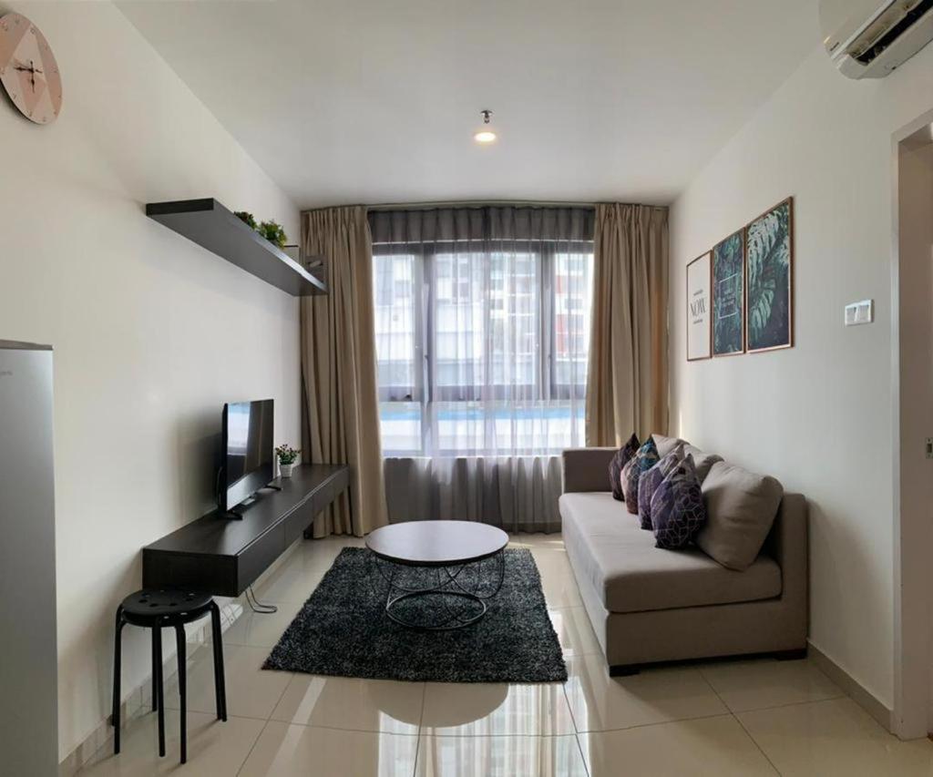 Host Assist Homestay By Ha I-City Shah Alam Exteriör bild